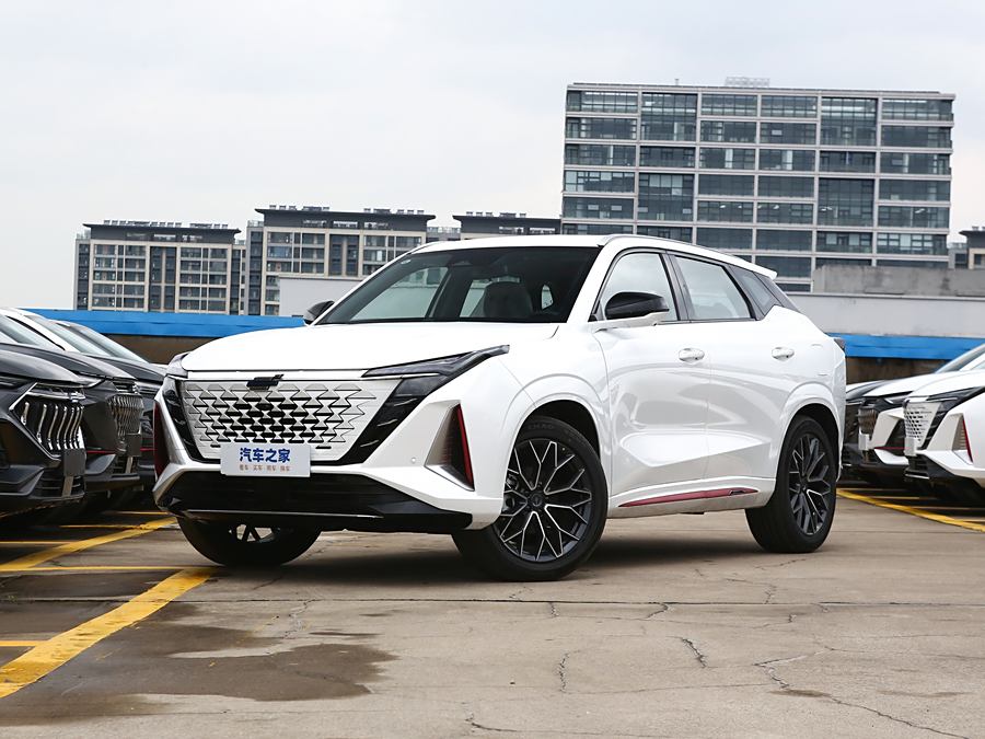 Changan Oshan Z6 2023 2023款 蓝鲸 2.0T 自动智远型