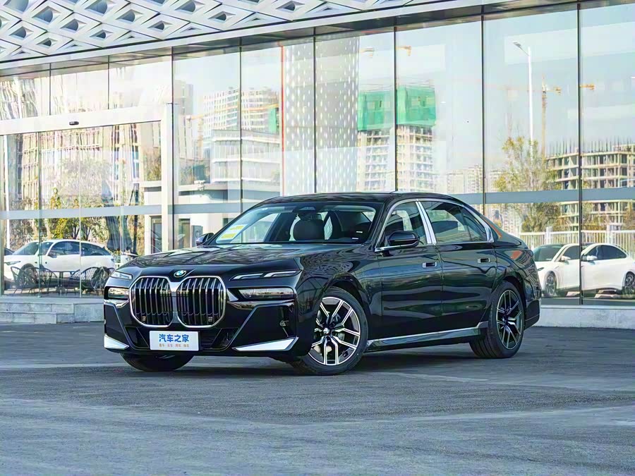 BMW 7 Series 2026 2026款 735Li M运动套装