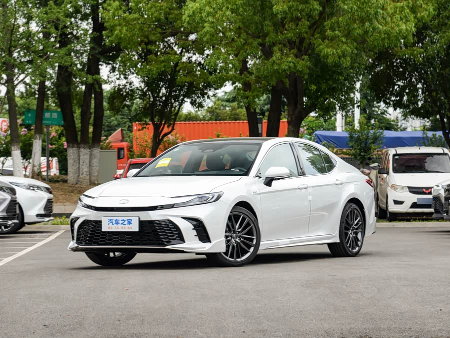 Toyota Camry 2025 2025款 双擎 2.5HXS 运动Plus智行版