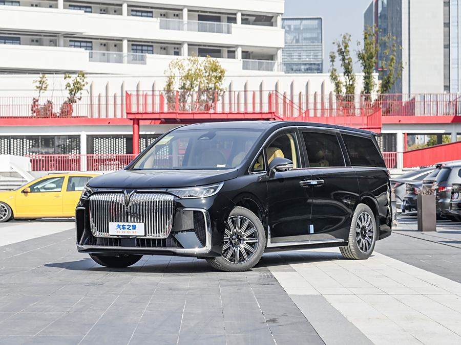 Voyah Dream 2025 2025款 EV 四驱卓越鲲鹏版