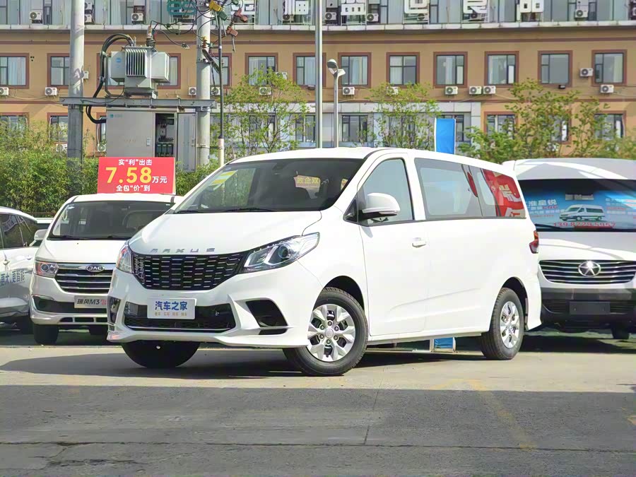 Maxus G10 2025 2025款 2.0L 手动超值版 汽油 7座