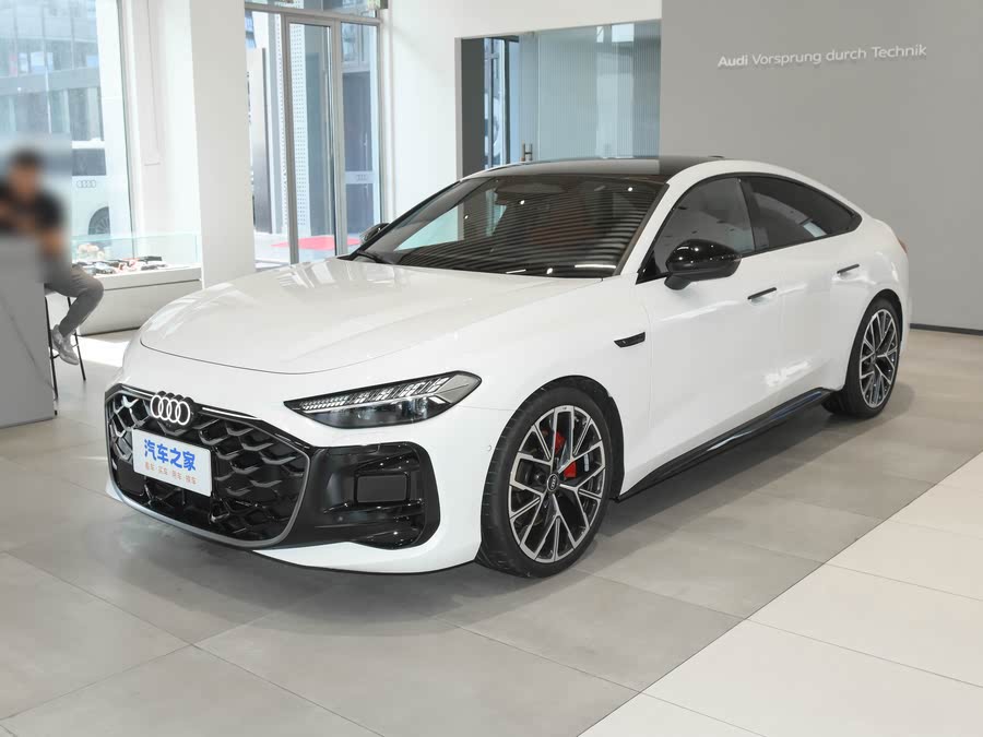 Audi A5L Sportback 2026 2026款 TFSI 150kW 智领quattro型