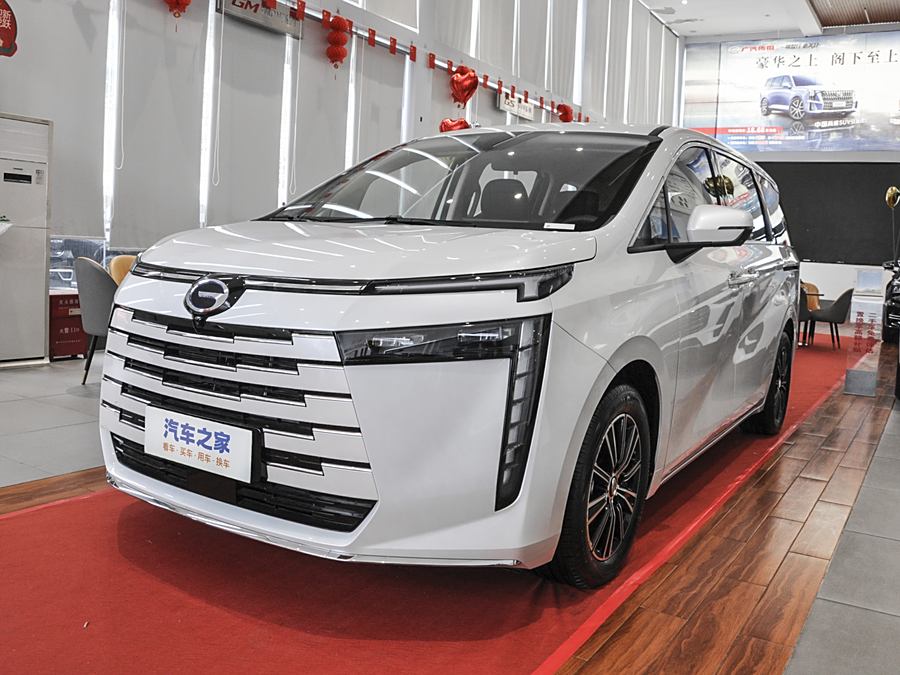 GAC Trumpchi E8 2024 2024款 荣耀系列 2.0L 智在版