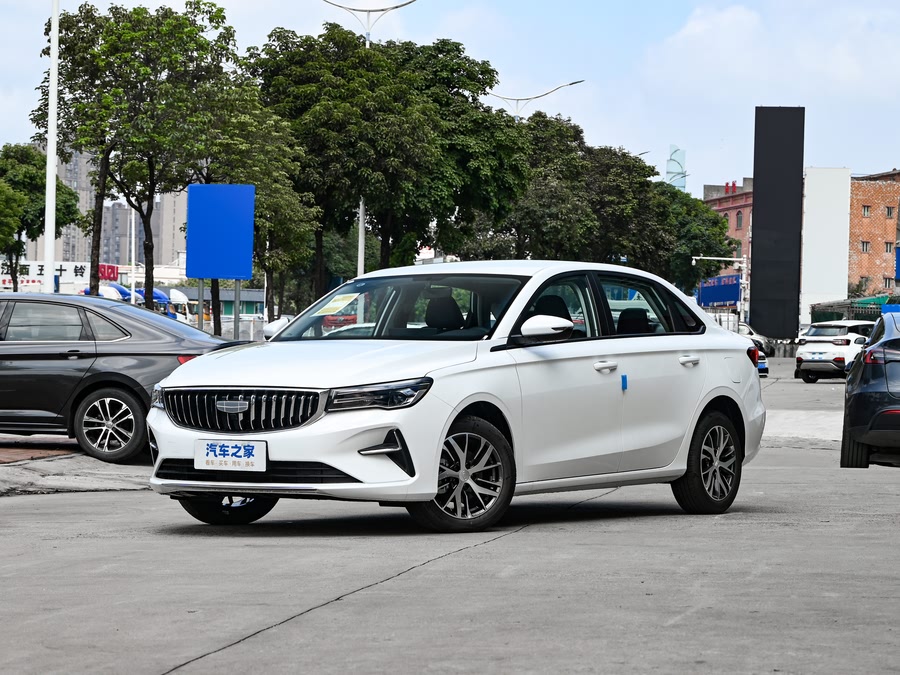Geely Emgrand 2026 2026款 第4代 400万纪念款 1.5L 手动超越型