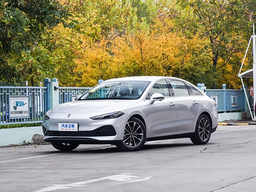 Roewe D7 2025 2025款 DMH 125km 世界冠军卓越版