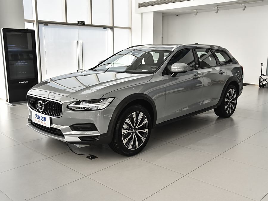 Volvo V90 2025 2025款 Cross Country B5 AWD 智远版
