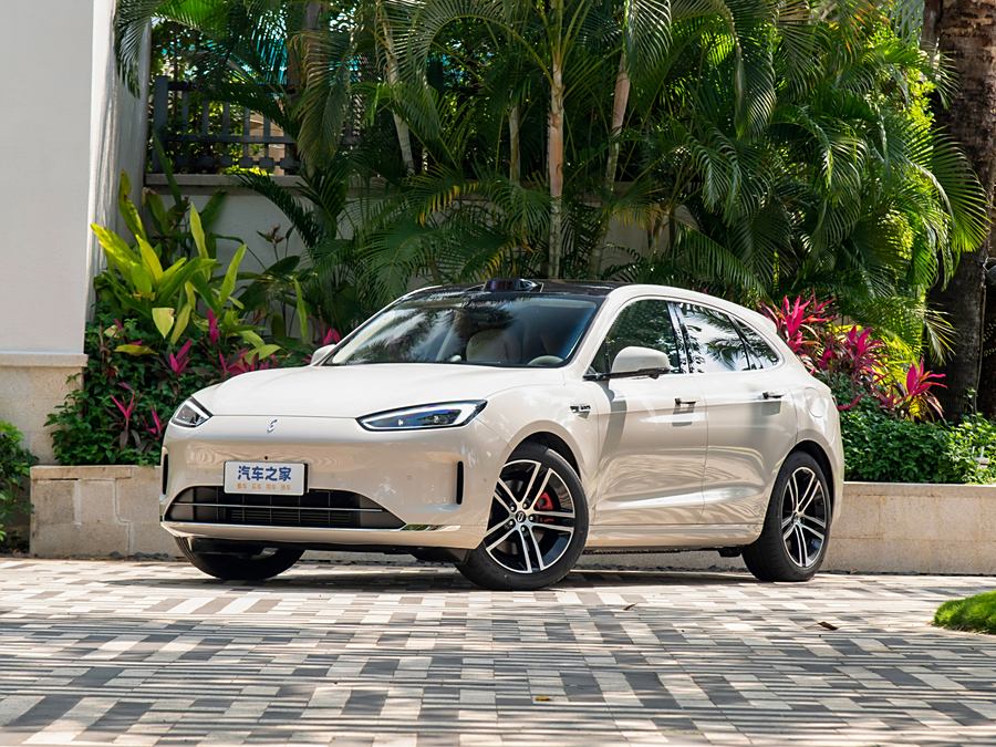 Aito M5 2025 2025款 增程 Ultra 后驱版