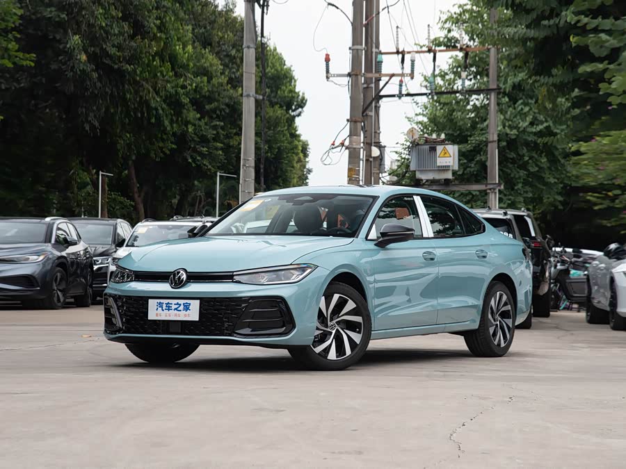 Volkswagen Passat 2026 2026款 Pro 300TSI 星空龙耀版