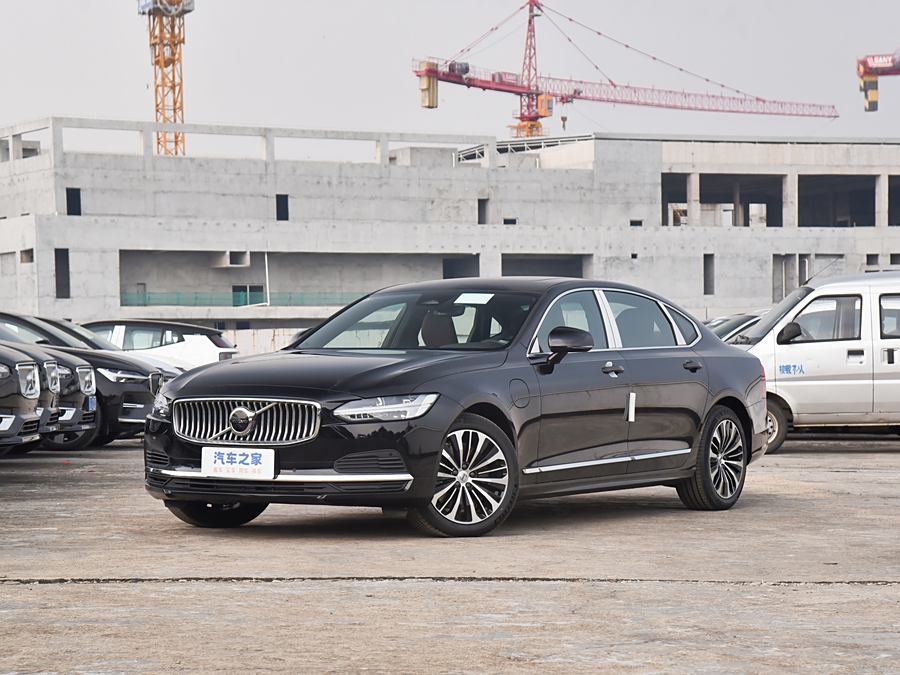 Volvo S90 Hybrid 2025 2025款 插电式混动 四驱长续航智逸豪华版