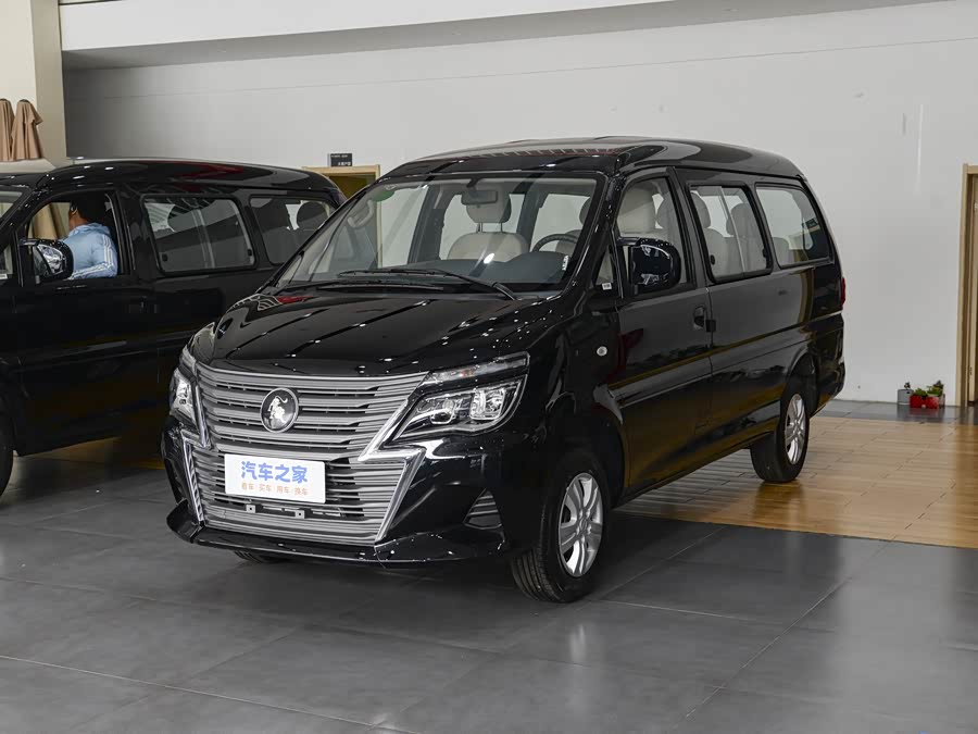 Dongfeng Forthing Lingzhi M5 2025 2025款 M5 1.5T 长轴基本型 7座