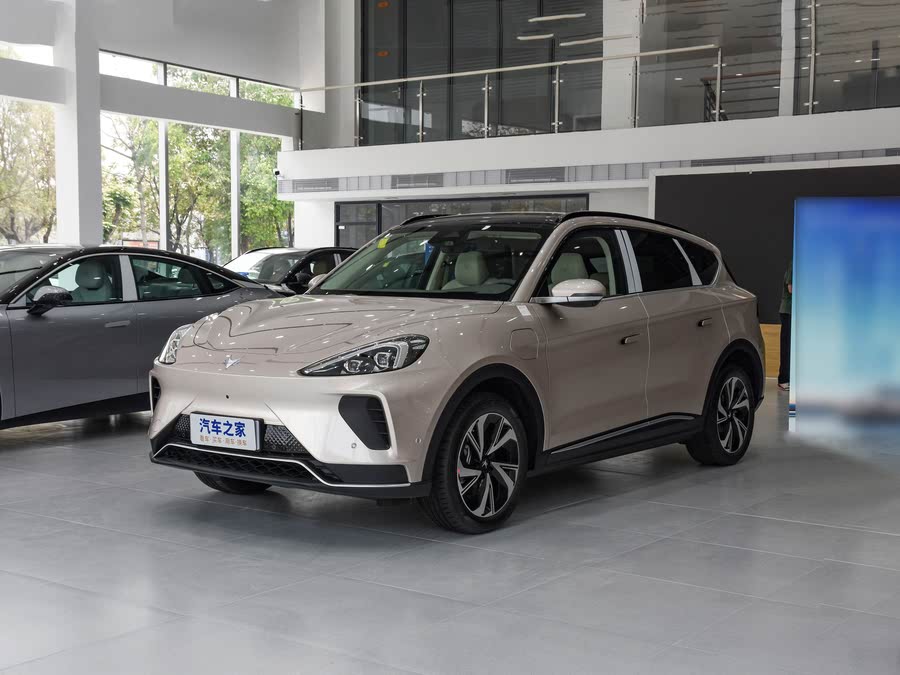 BAIC Arcfox Alpha T6 2025 2025款 688MAX 175kW