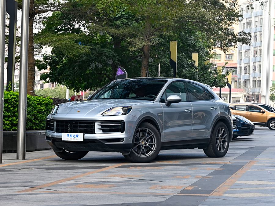 Porsche Cayenne Hybrid 2024 2024款 Cayenne Coupé E-Hybrid 2.0T