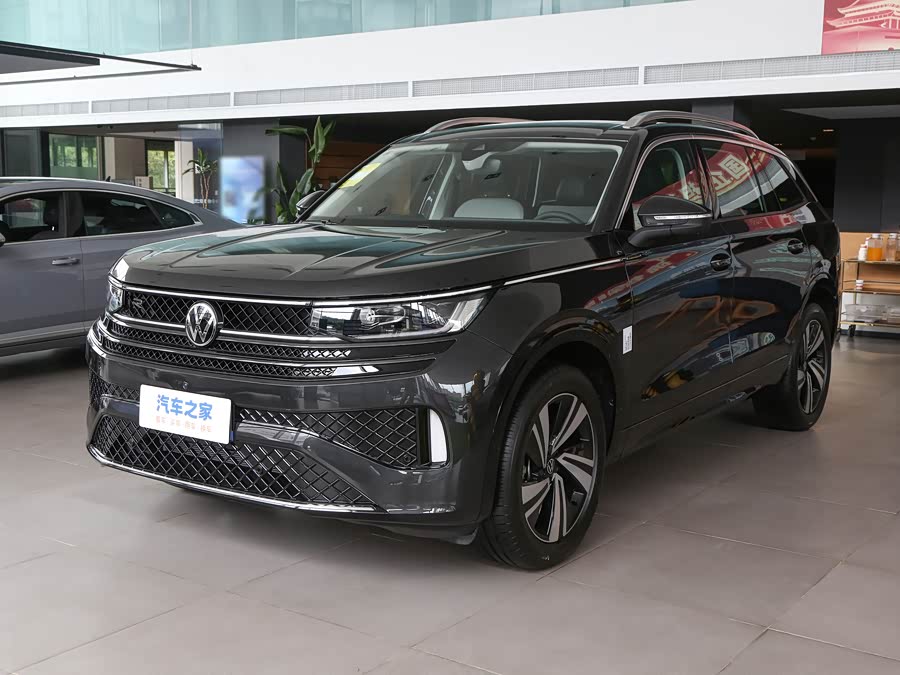 Volkswagen Tavendor 2025 2025款 380TSI 四驱R-Line巡游 众享款