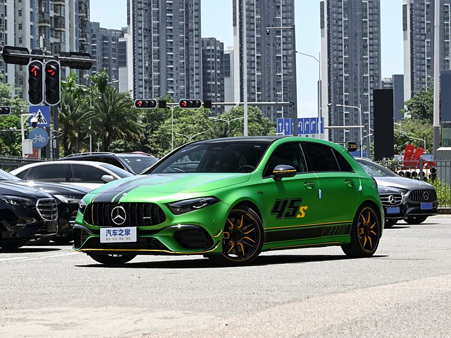 Mercedes-Benz A-Class AMG 2024 2024款 AMG A 45 S 4MATIC+ 魔焰绿特别版