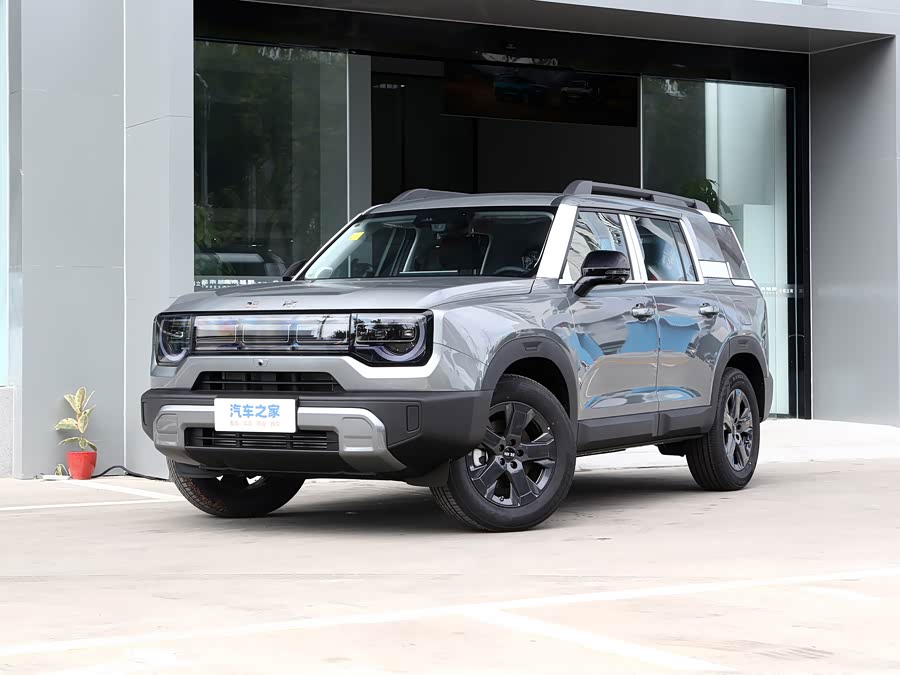 BAIC Beijing BJ30 2026 2026款 旅行家 1.5T 混动两驱版
