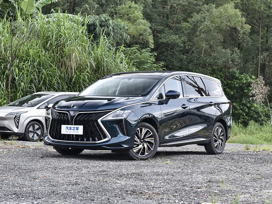 Dongfeng Forthing Yacht 2023 2023款 1.5T DCT星空旗舰版