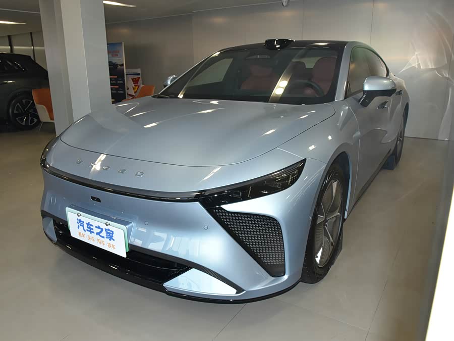 Exeed Sterra ES 2025 2025款 纯电 Pro城区辅助驾驶 77kWh