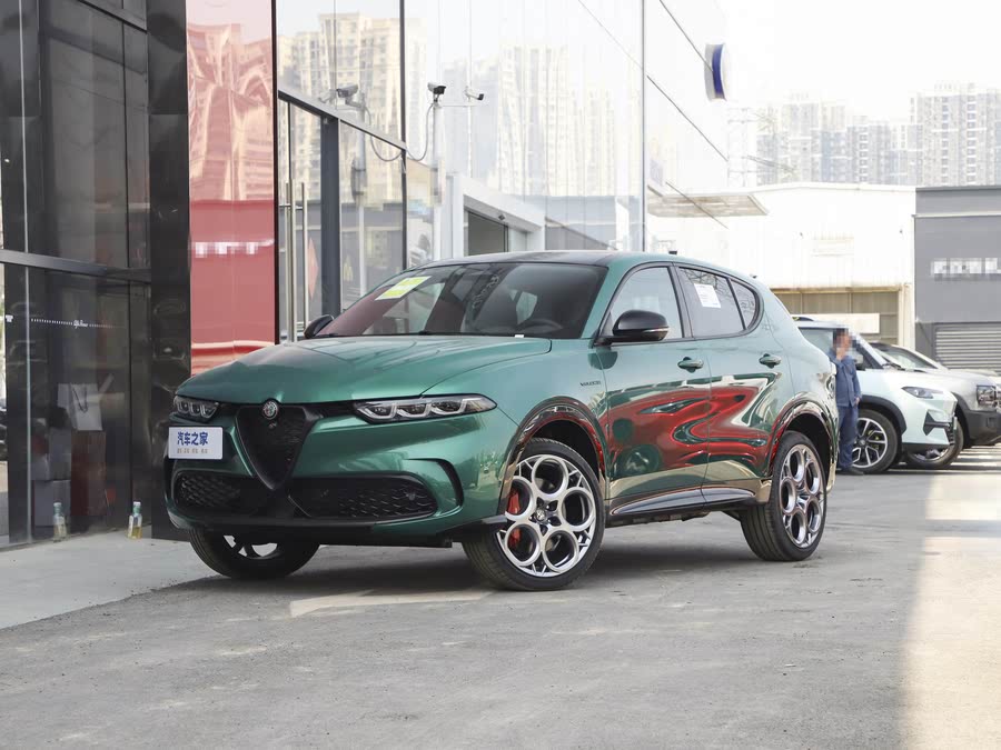 Alfa Romeo Tonale 2024 2024款 2.0T 268HP AWD Veloce赛道版