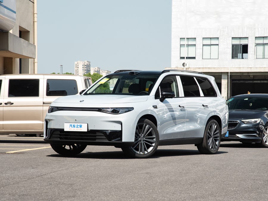 Leapmotor C16 2026 2026款 纯电 630激光雷达版 6座