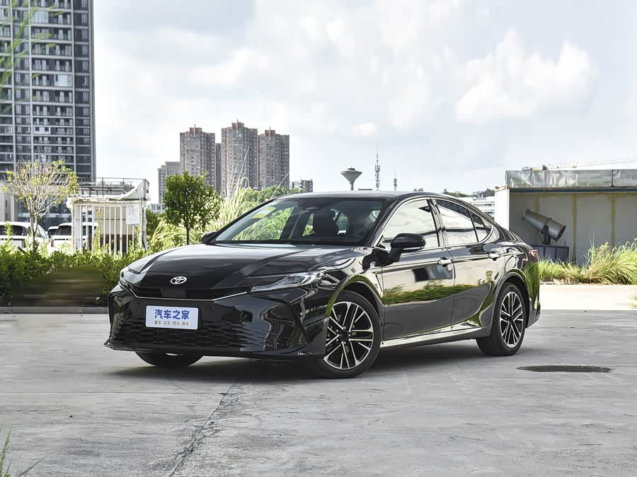 Toyota Camry 2026 2026款 双擎 2.0HG 尊贵版