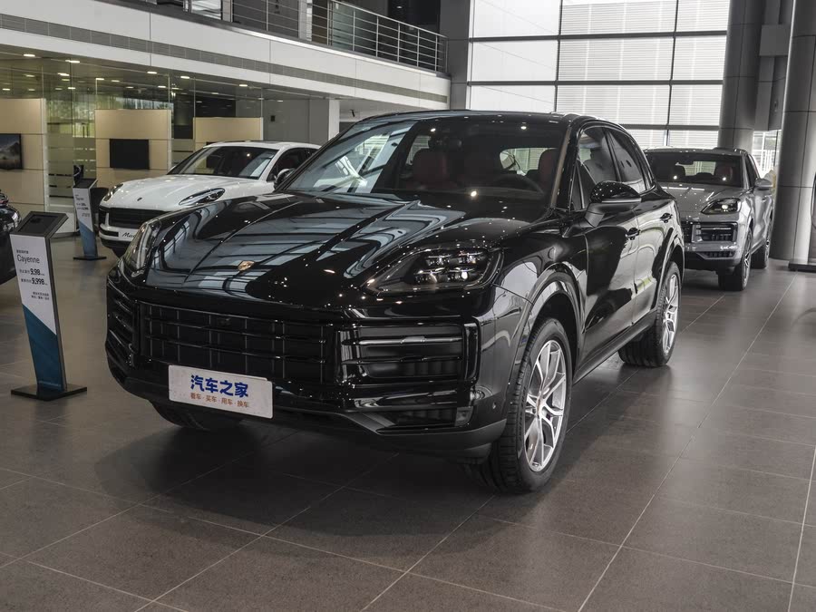 Porsche Cayenne 2025 2025款 Cayenne 3.0T 逐梦版