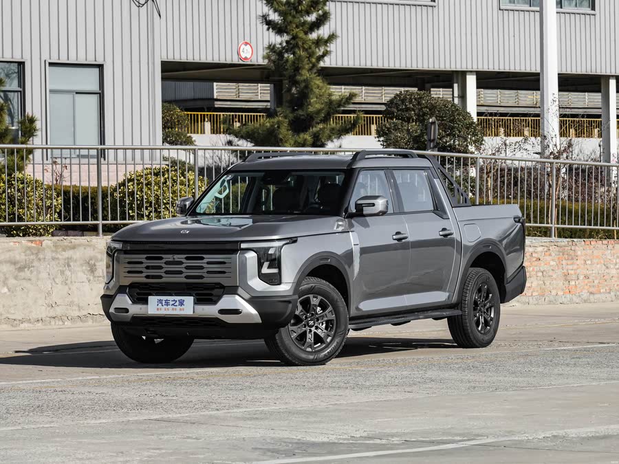 Dongfeng Z9 2025 2025款 2.0T 自动汽油四驱劲享版