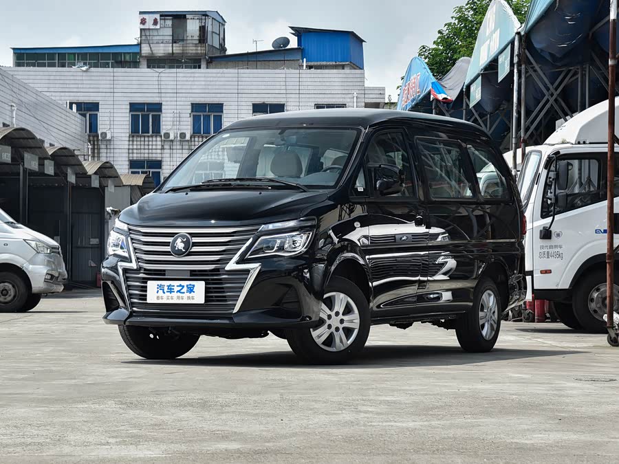 Dongfeng Forthing Lingzhi M5 2025 2025款 M5 1.6L 短轴实用型 5座