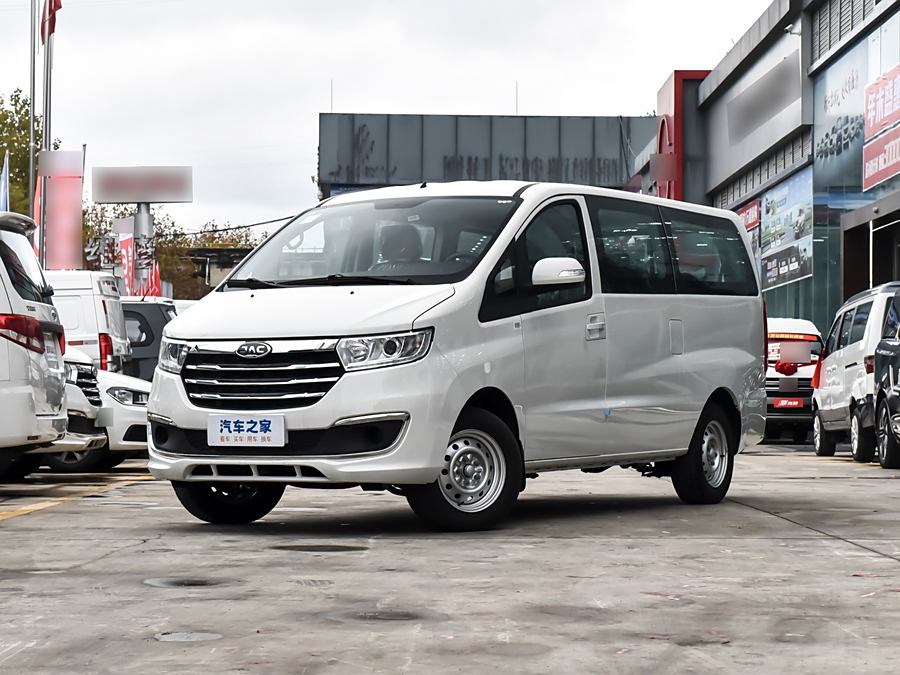 JAC Refine M3 2025 2025款 PLUS 1.8L 手动经典版 7座