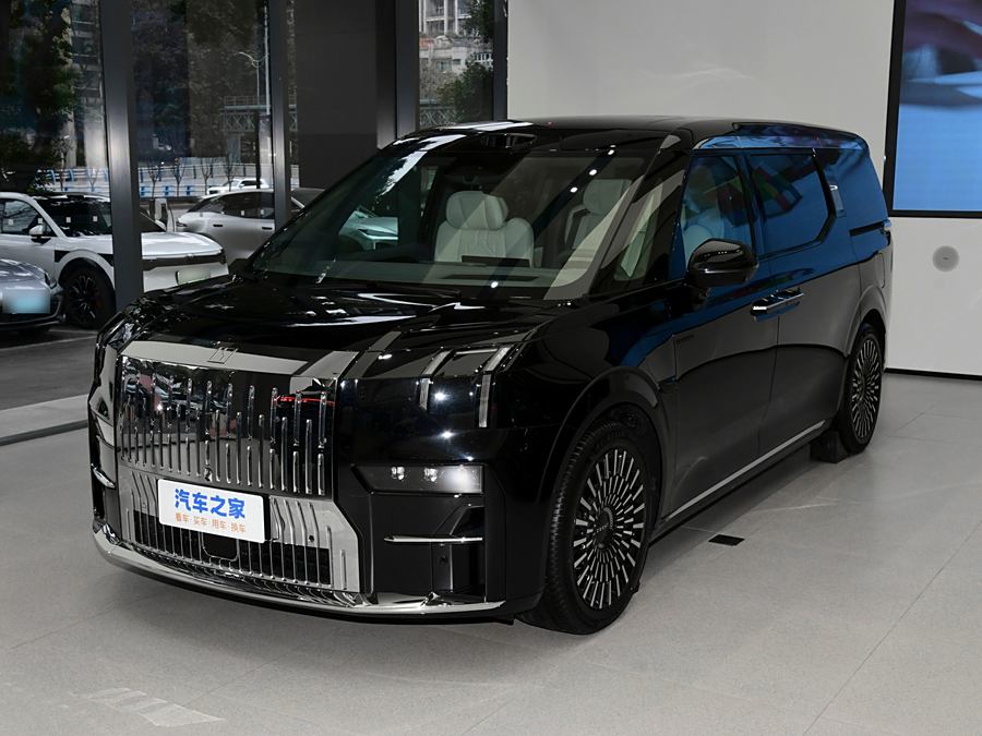 Zeekr 009 2024 2024款 七座过道版 140kWh