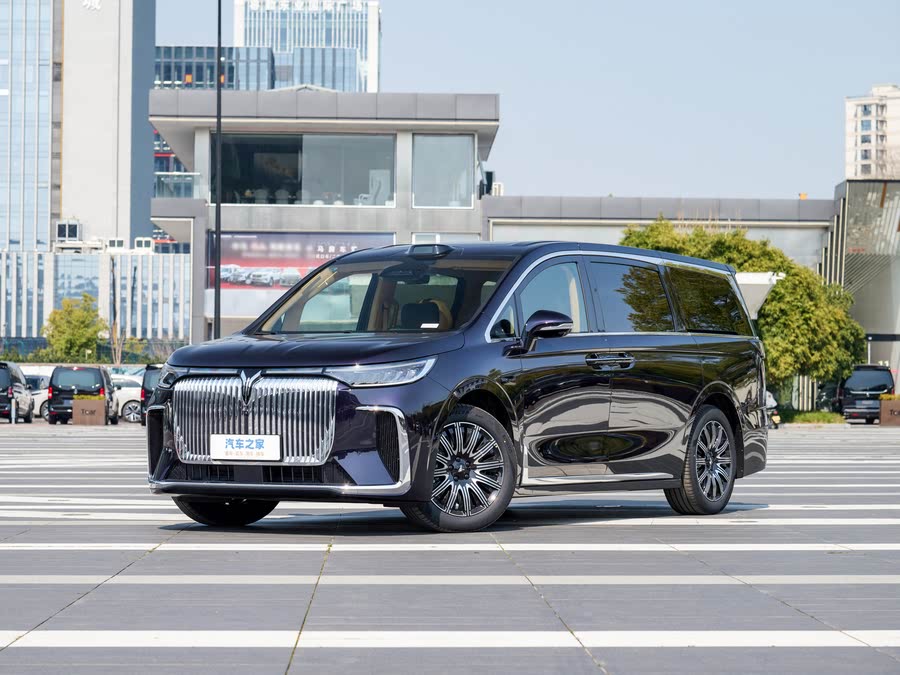 Voyah Dream 2025 2025款 EV 四驱尊贵乾崑版