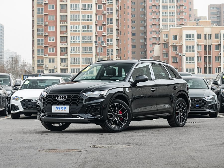 Audi Q5L 2025 2025款 45周年典藏版 45 TFSI 豪华动感型