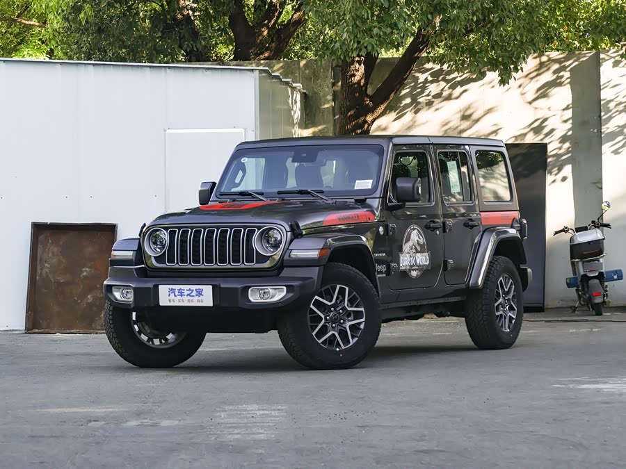 Jeep Wrangler 2025 2025款 2.0T 侏罗纪世界探索版