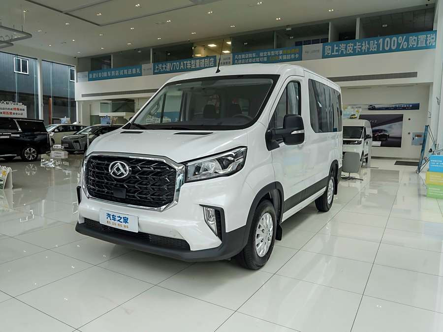 Maxus V90 2024 2024款 智捷 2.0T 手动后驱短轴高顶后单胎5/7座