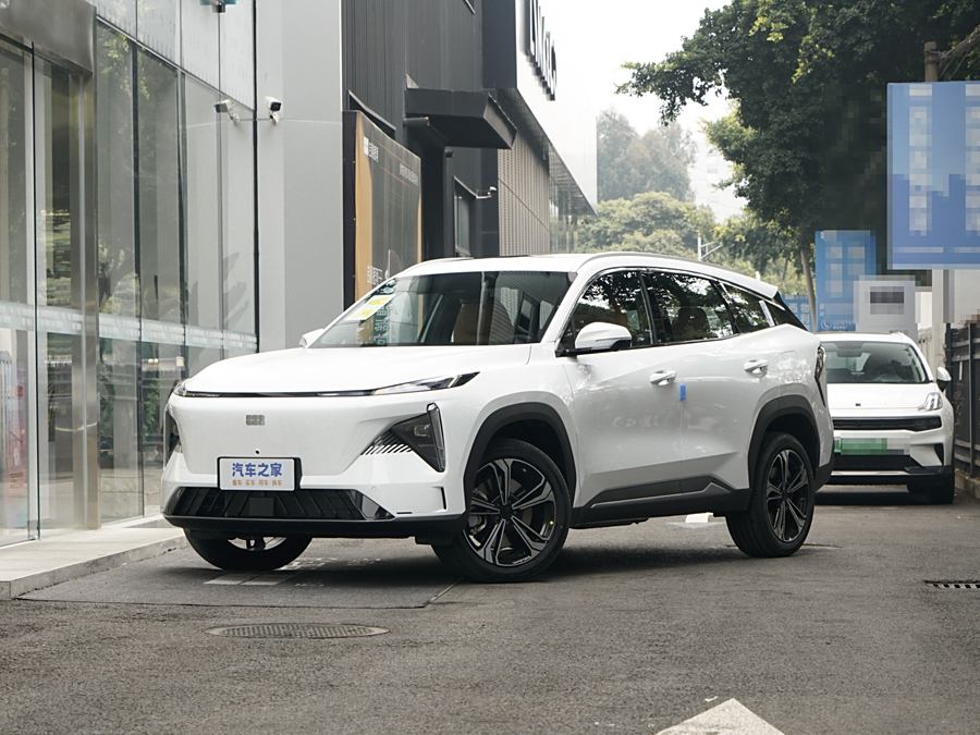 Geely Galaxy L7 2024 2024款 1.5T 115km PLUS 龙腾版