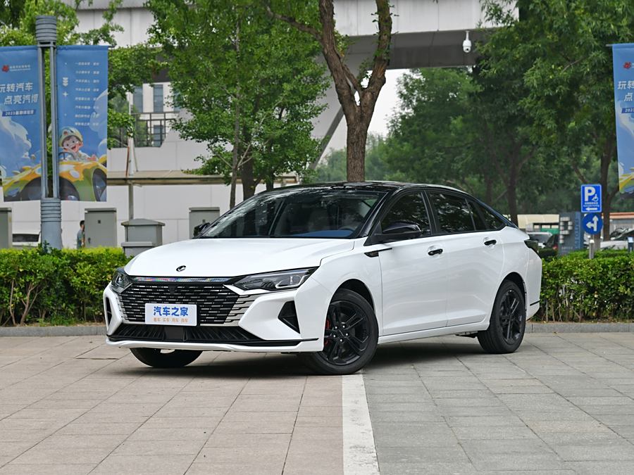 Dongfeng Aeolus Yixuan Max 2024 2024款 1.5T 尊贵·混动版