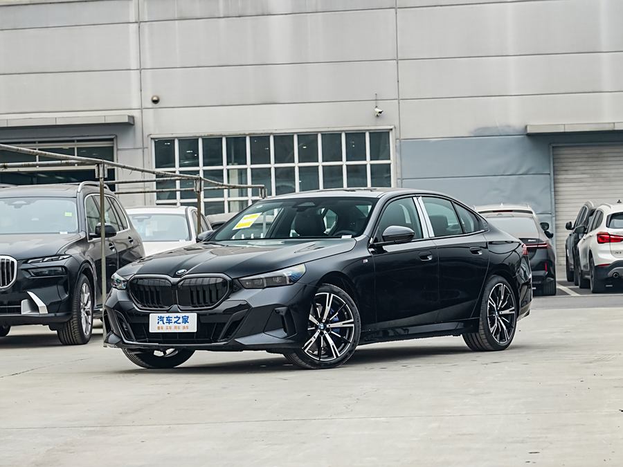 BMW 5 Series 2024 2024款 530i 尊享型 M运动套装