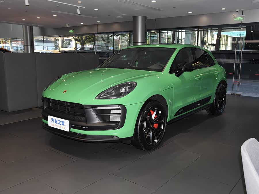2026 Porsche Macan