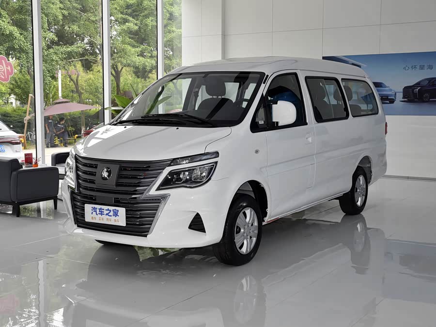 Dongfeng Forthing Lingzhi M5 EV 2025 2025款 110km增程 豪华型7座