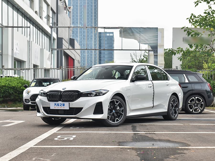 BMW i3 2025 2025款 eDrive 40 L 曜夜套装