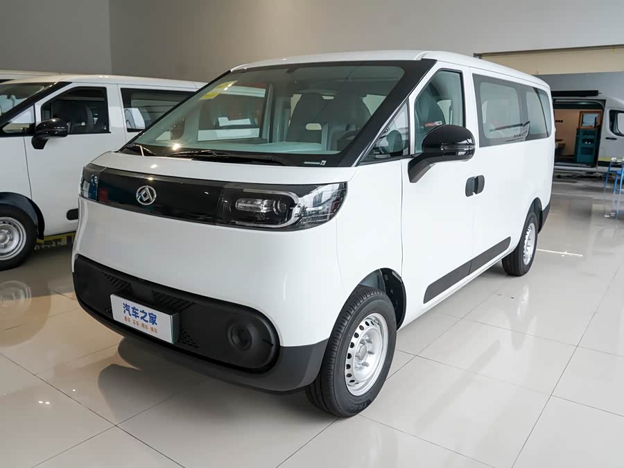 Maxus Dana V1 2025 2025款 低顶 多功能版 42kWh