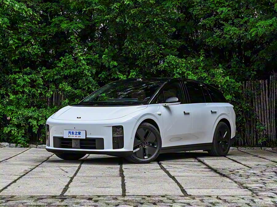 LiXiang i6 2025 2025款 两驱标准版