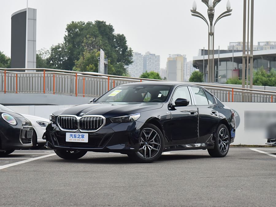 BMW 5 Series 2024 2024款 530i 领先型 M运动套装