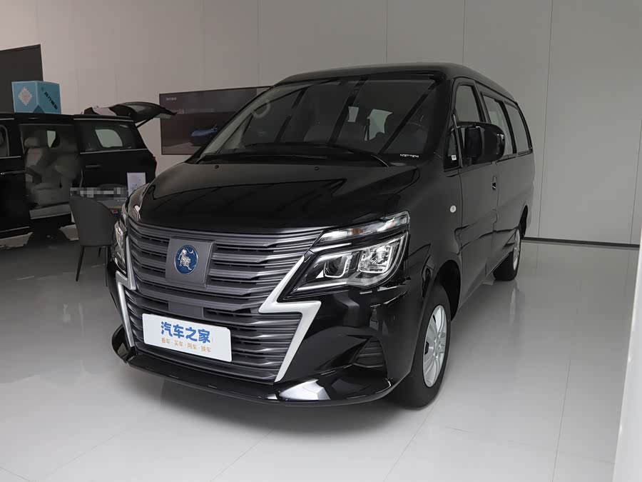 Dongfeng Forthing Lingzhi M5 EV 2025 2025款 460km 基本型 7座