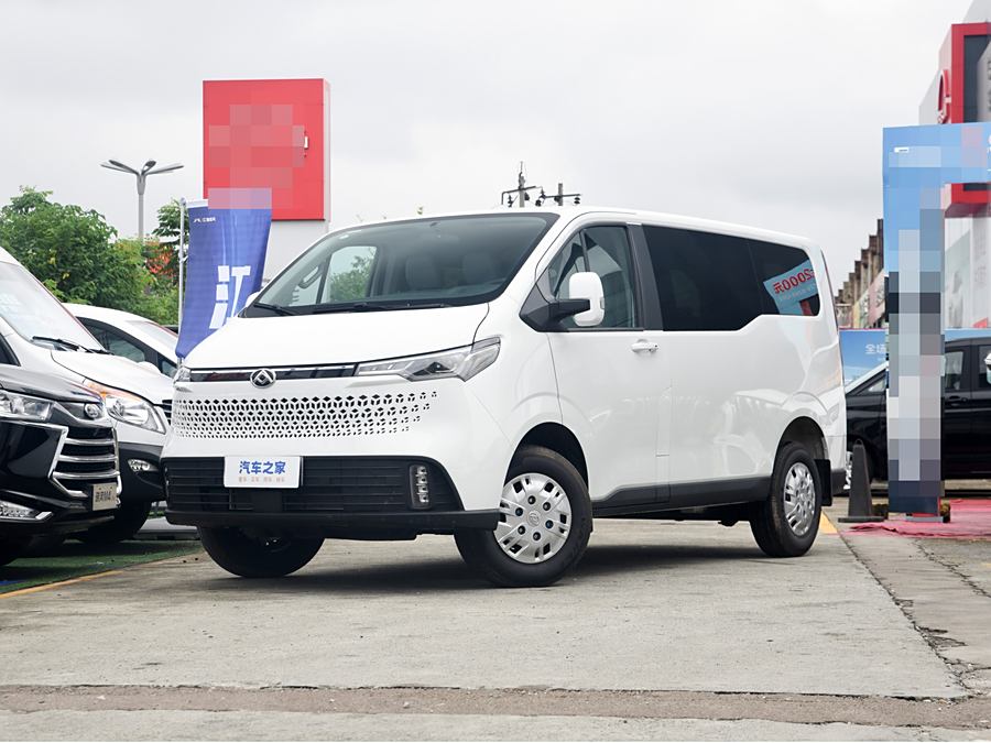 Maxus V70 2025 2025款 2.0T 自动短轴低顶精英版 5/6座