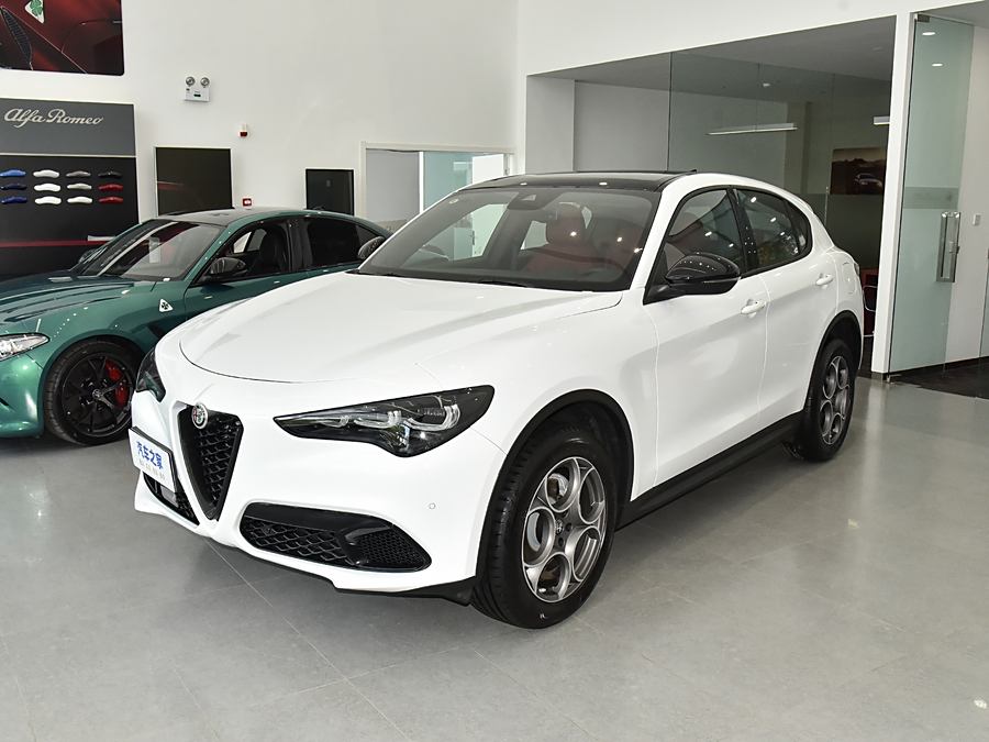 Alfa Romeo Stelvio 2023 2023款 2.0T 280HP Sprint纵擎版