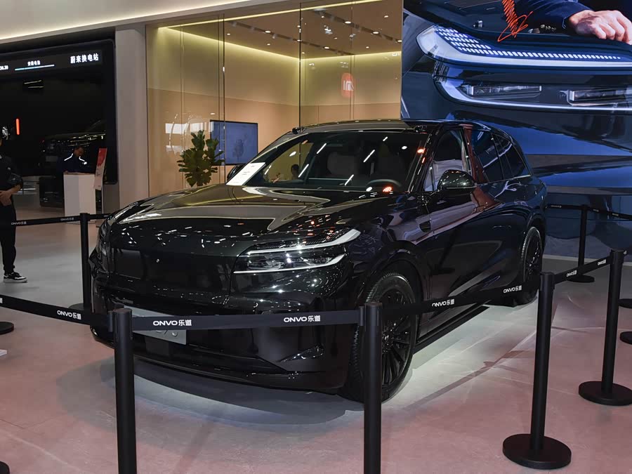 Nio Onvo L90 2025 2025款 黑骑士特别版 七座