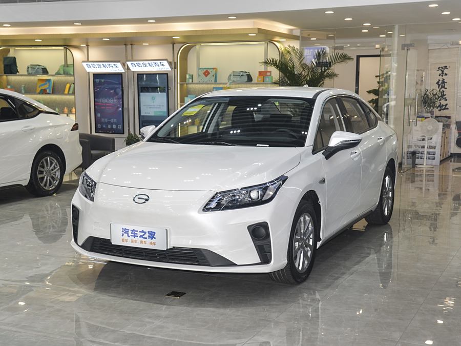 GAC Aion S 2023 2023款 炫 530 48.67kWh 磷酸铁锂