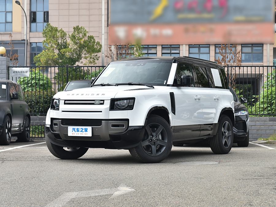 Land Rover Defender 2025 2025款 110 3.0T P400 X-Dynamic SE