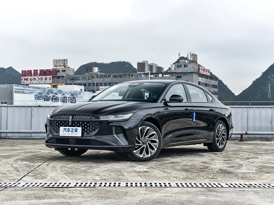 Lincoln Z (Zephyr) 2025 2025款 2.0T 尊逸混动版