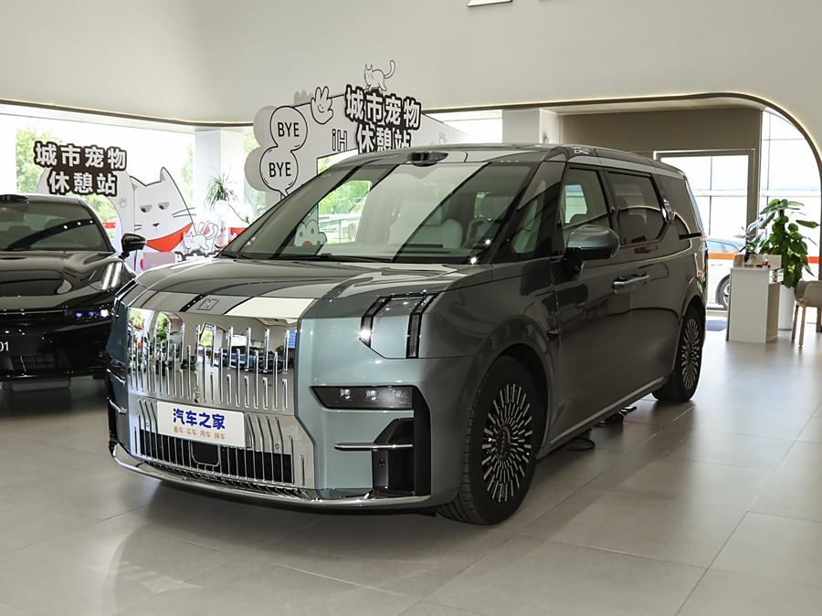 Zeekr 009 2024 2024款 七座过道版 108kWh